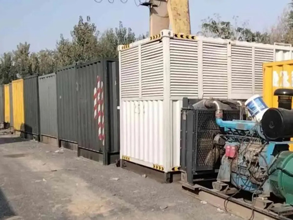 锦州200KW柴油发电机机组每小时油耗是多少?